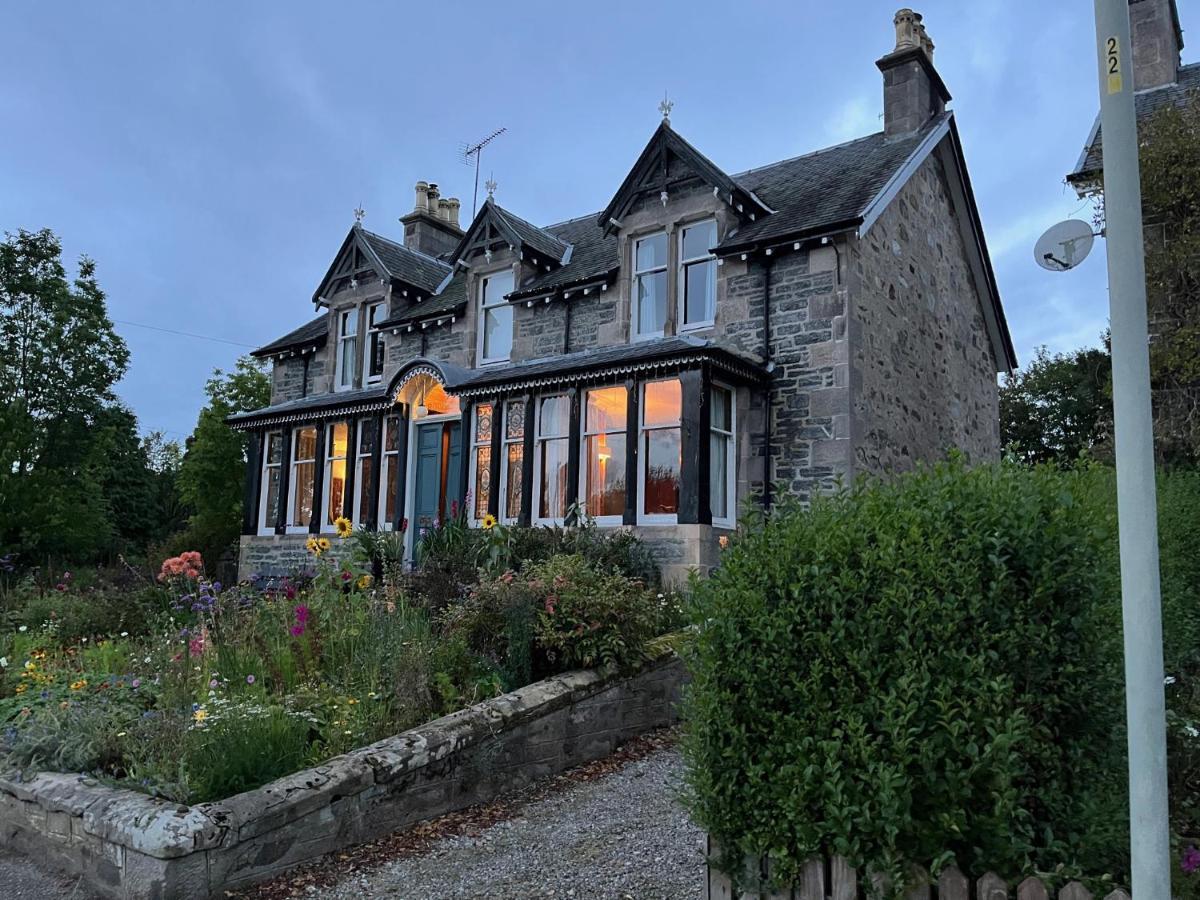 Brooklynn Guest House Grantown-on-Spey Bagian luar foto